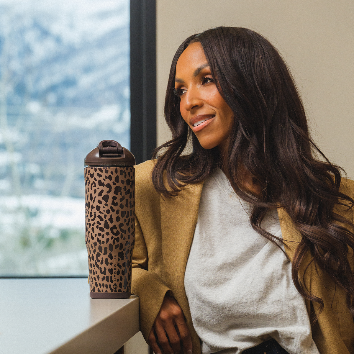 brown-leopard-32oz-946ml-l7 Ease32-BrownLeopard-WPI-8.png