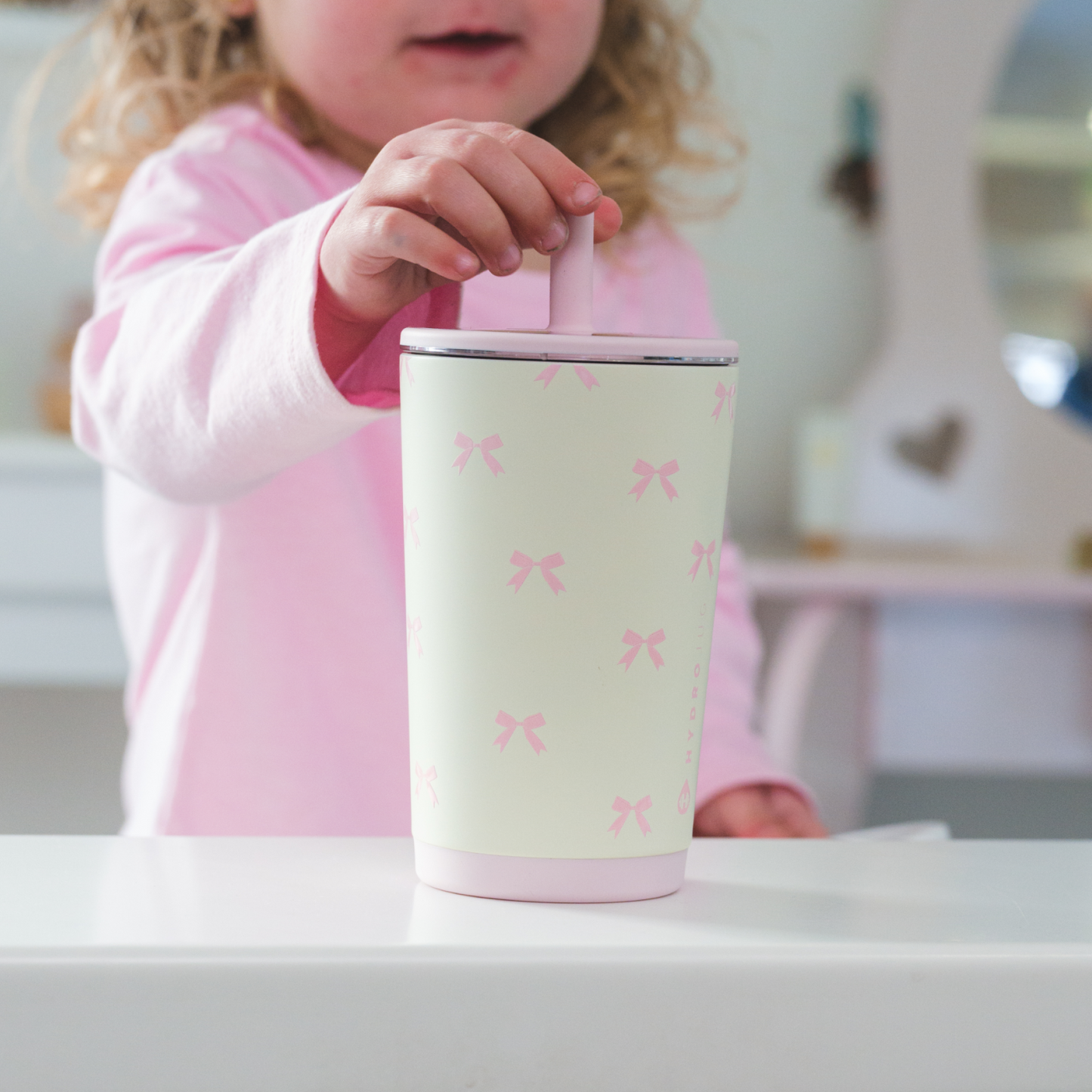 bows-14oz-415ml-d4 EverydayTumbler-Bows-WPI_1.png